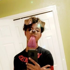 Meet your Posher, Aiden